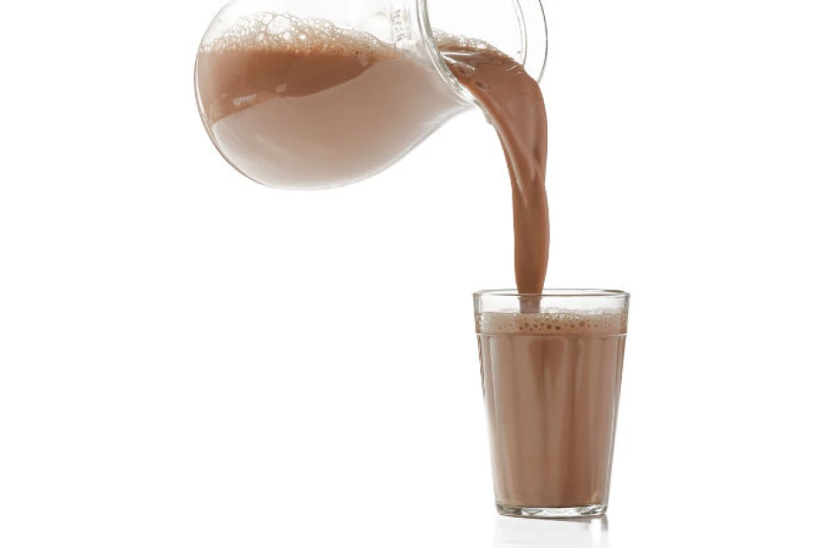 LEITE COM CHOCOLATE FRIO